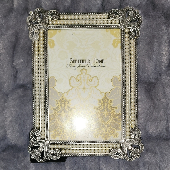 Sheffield Home Ornate Silver and Cream Frame - Picture 4 of 4